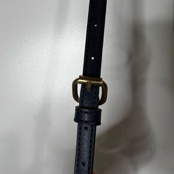 Tommy Hilfiger Women's Navy Blue Synthetic Leather Logo Print Cross Body Bag - Picture 7 of 14